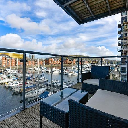 Just Stay Wales - Meridian Wharf, Marina View - 2 Bed Apartment Swansea Exterior photo