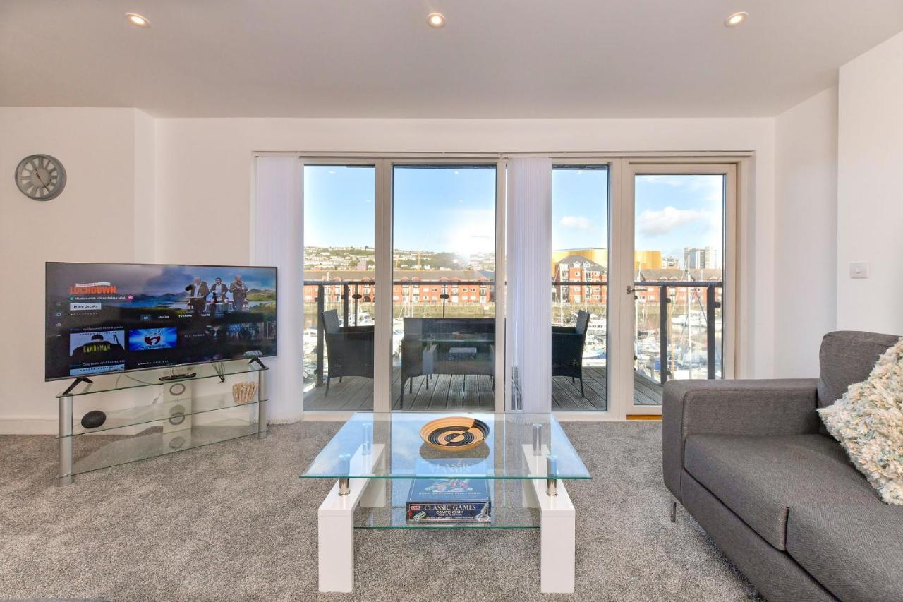 Just Stay Wales - Meridian Wharf, Marina View - 2 Bed Apartment Swansea Exterior photo