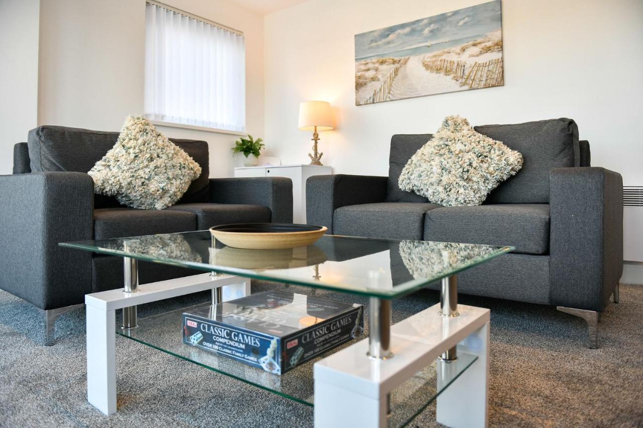 Just Stay Wales - Meridian Wharf, Marina View - 2 Bed Apartment Swansea Exterior photo